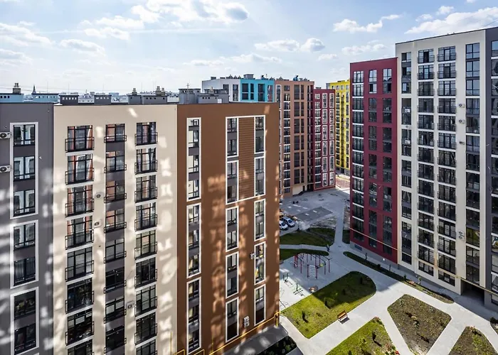 New Building On Shevchenko Street, Center